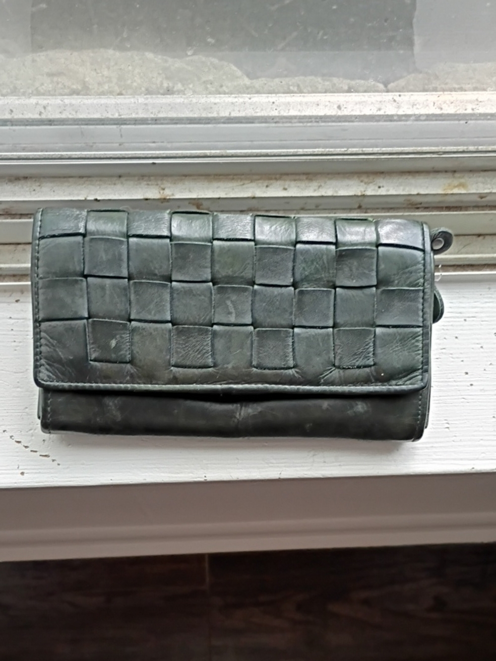 Woven Leather Fold-Over Wallet in Dark Green